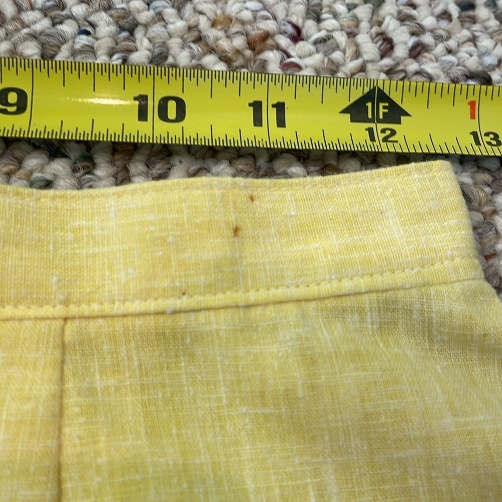 Vintage Yellow Linen Like Skirt. Size 6 - Picture 8 of 10